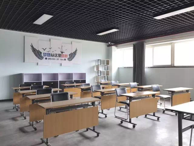 培训教室出租与个人商务服务的融合 打造高效灵活的商务支撑平台